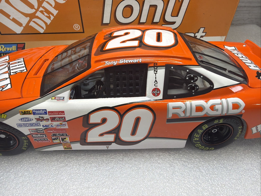 1/18 Tony Stewart 20 Home Depot Revel  NASCAR Diecast 1999 Pontiac MINT! 1/205810