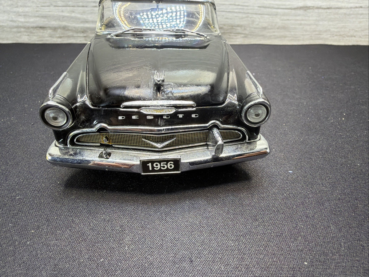 Danbury Mint 1956 DeSoto Adventurer Die Cast Car 1/24, Black/Gold READ4