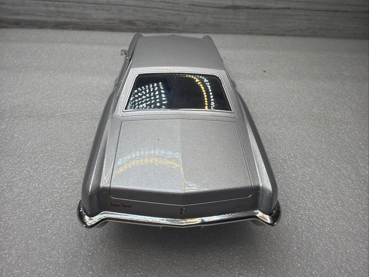 1965 BUICK RIVIERA GRAND SPORT HARD TOP WELLY 24072 1/24 DIECAST CAR SILV NO BOX10