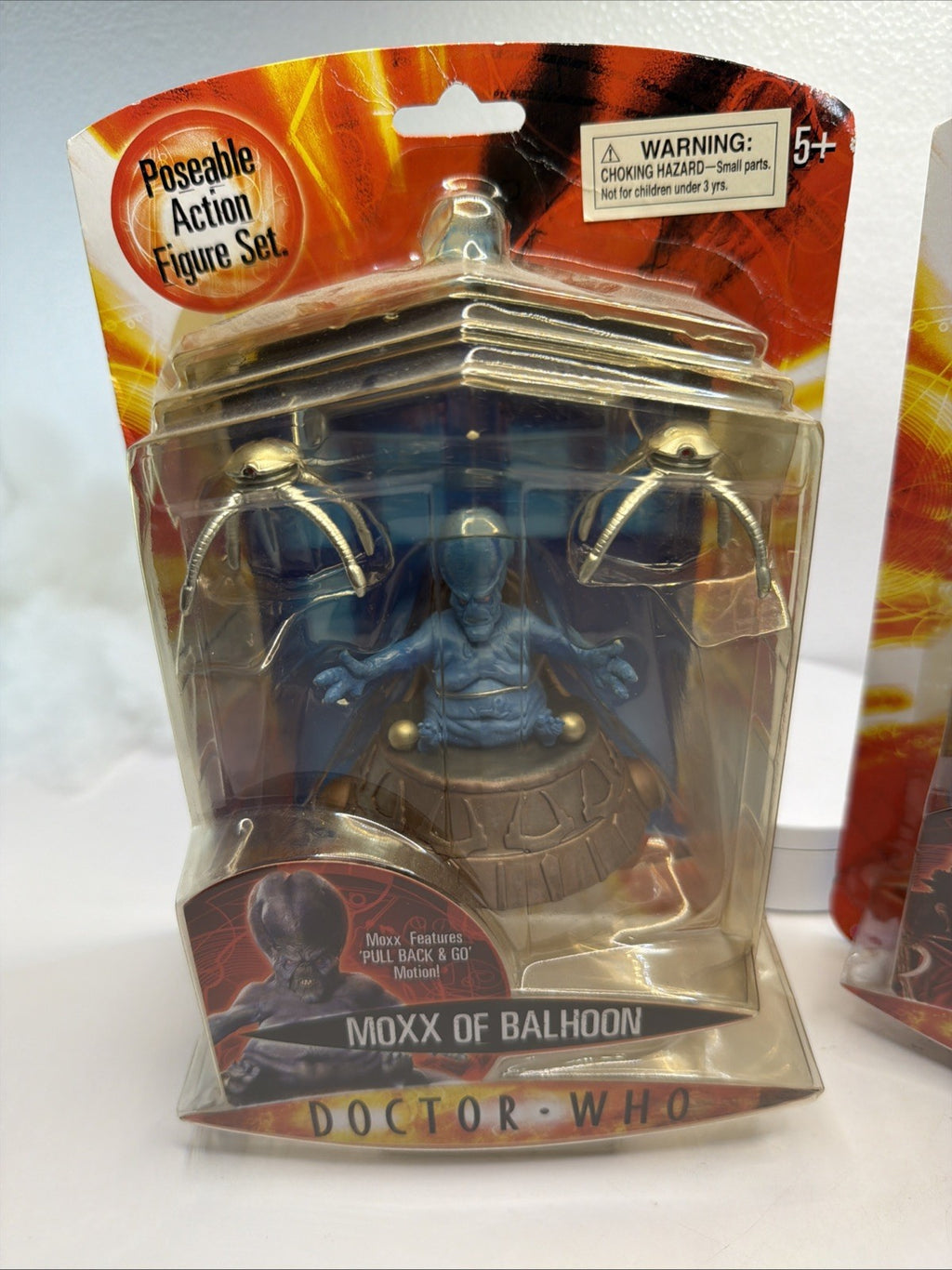 Doctor Who Series 1 Moxx  and Sycorax Leader  Action Figure Set of 2 NEW 20041