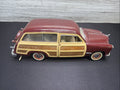 Damaged Franklin Mint Woody Wagon Ford 1949 Acceptable Condition0