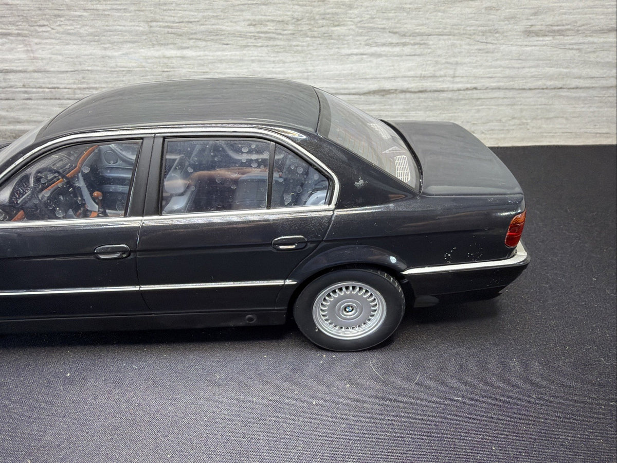 RARE 1:18 KK SCALE 1994 BMW 740i E38 7-series Black  Metallic Diecast  NO BOX8