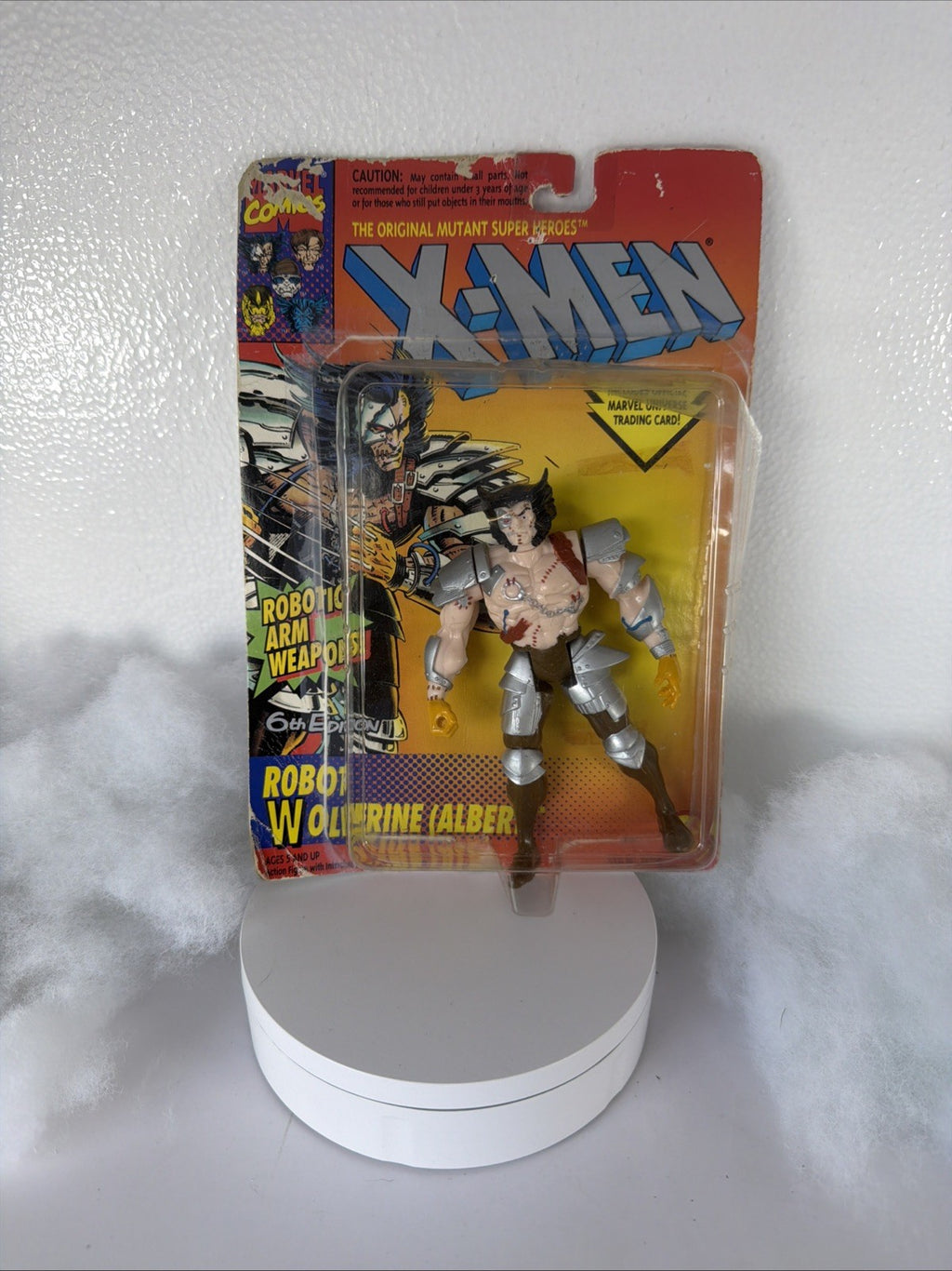 Marvel Uncanny X Men Wolverine Albert 6th Edition Figure ToyBiz 1994 Box Damage0