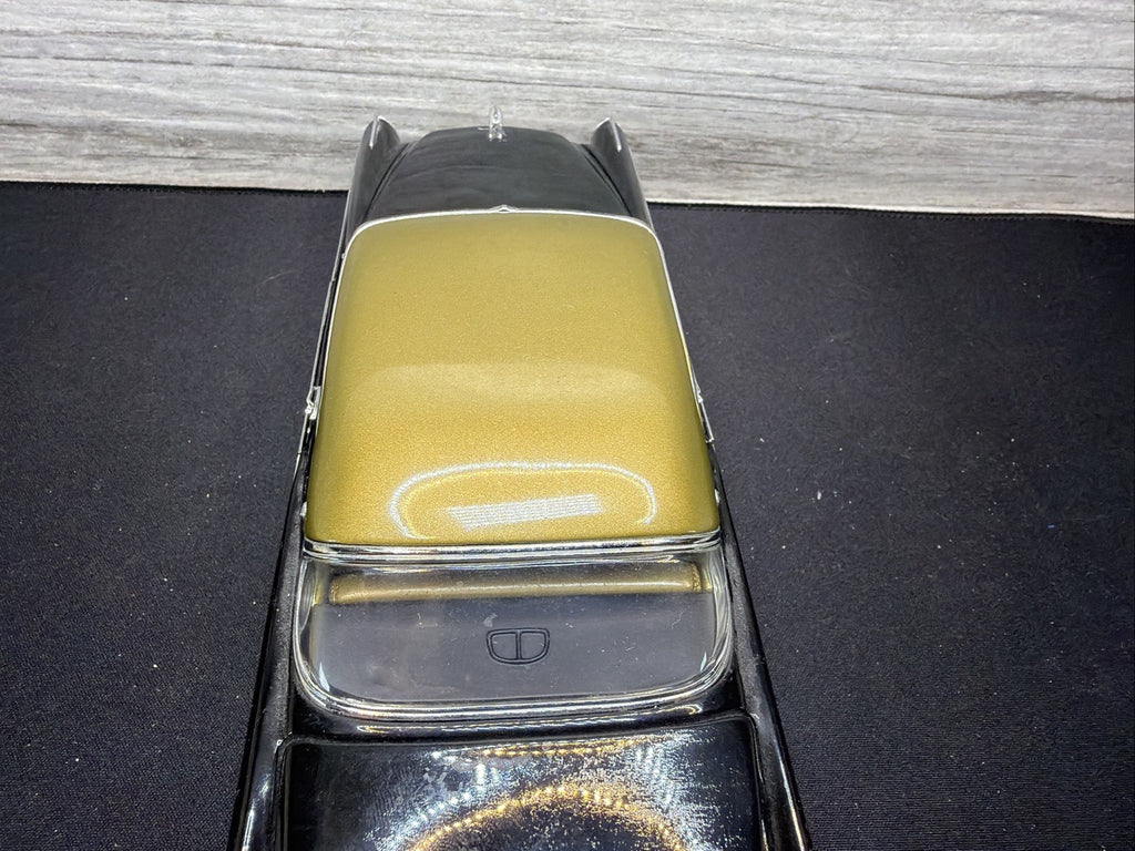 Danbury Mint 1956 DeSoto Adventurer Die Cast Car 1/24, Black/Gold READ13
