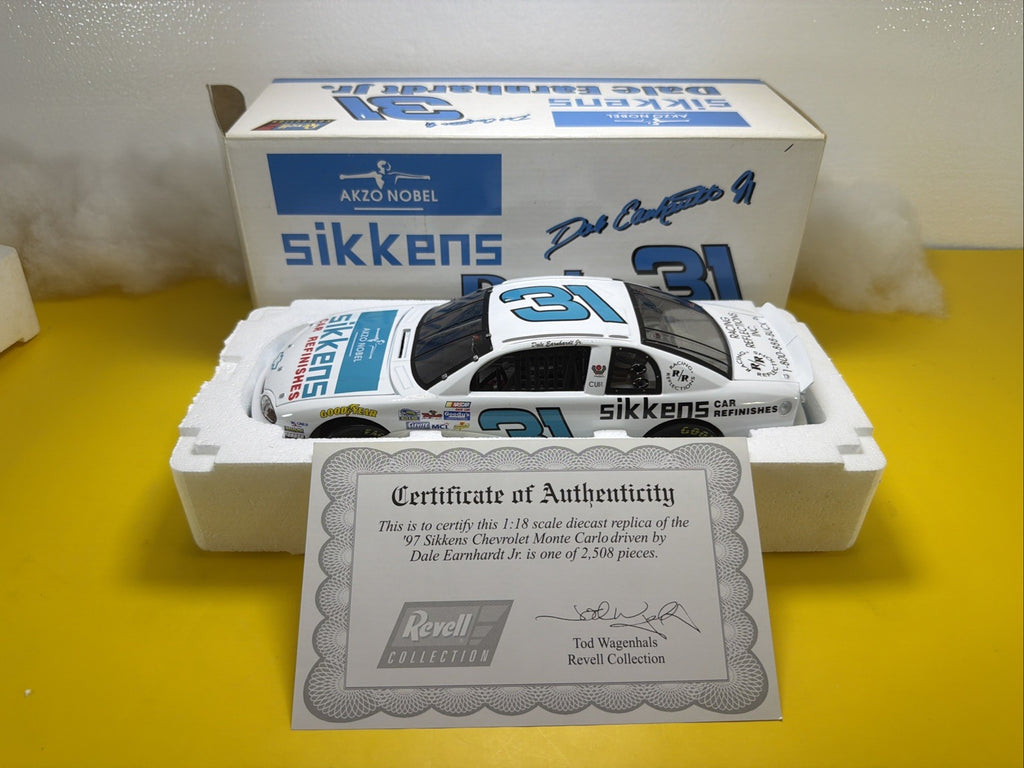 NASCAR 1/2508 Revell Collection, 1:18 Scale, #31 Sikken, Dale Earnhardt Jr0