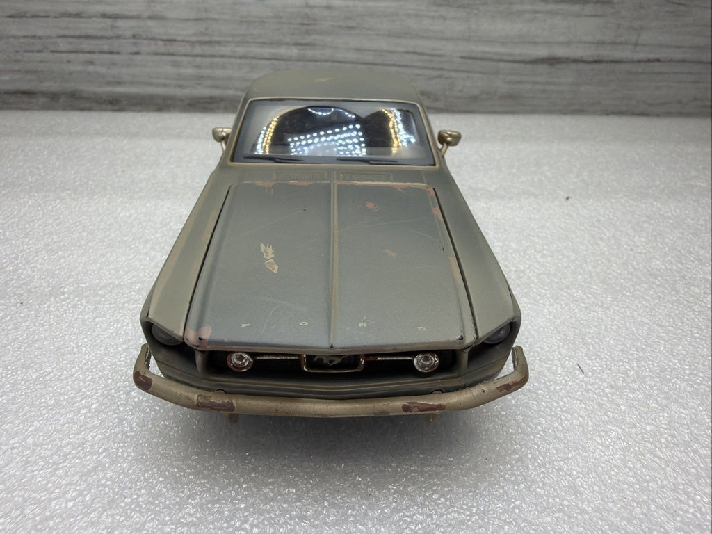 Maisto 1:24 Scale 1967 Ford Mustang GT Car W/Patina Diecast Old Friends4