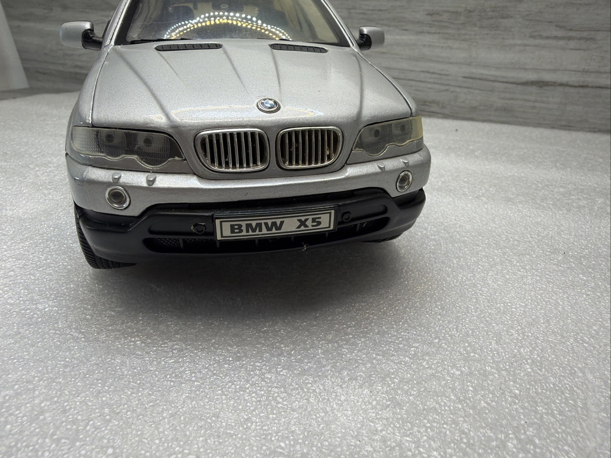 Welly 1:18 Silver BMW X5  no.9842 *RARE* Diecast Model Car10