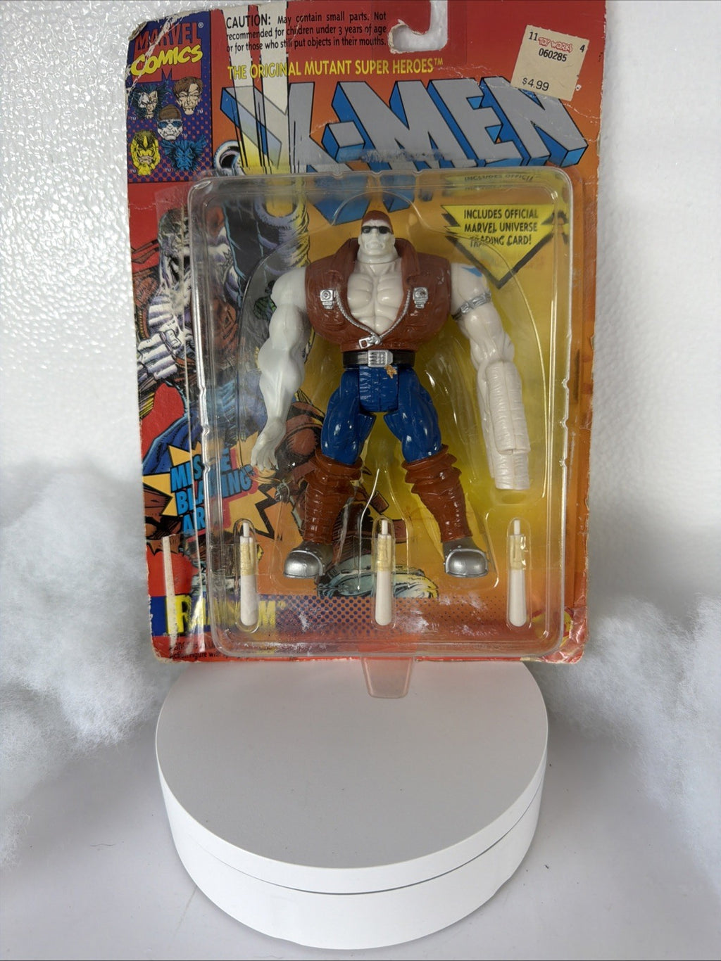 Random W/Missile Blasting Arm The Uncanny X Men 1994 Toy Biz New Damaged Box0