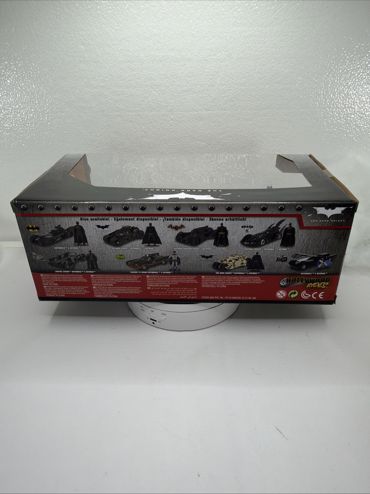 Jada Toys 1: 24 Scale The Dark Knight Batmobile Die cast Vehicle with Batman6