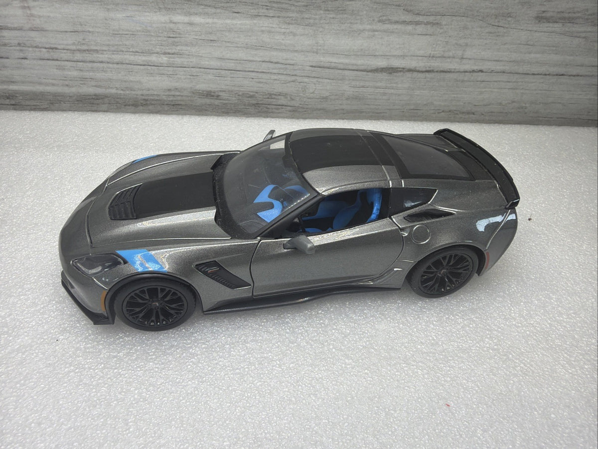 Maisto 2017 Chevrolet Corvette Stingray Grey 1/24 Scale Diecast Car NoBox Nice1