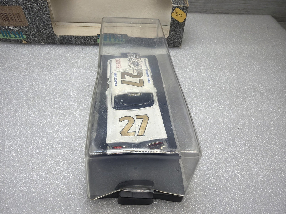 Vitesse 1959 Chevy Impala #27 Junior Johnson - Daytona Beach Club  - 1:43 Damage8
