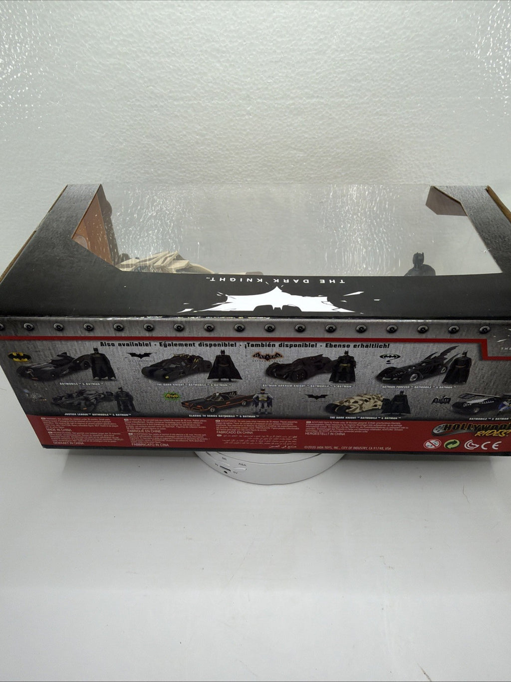 Jada Toys 1: 24 Scale The Dark Knight Batmobile Die cast Vehicle with Batman7