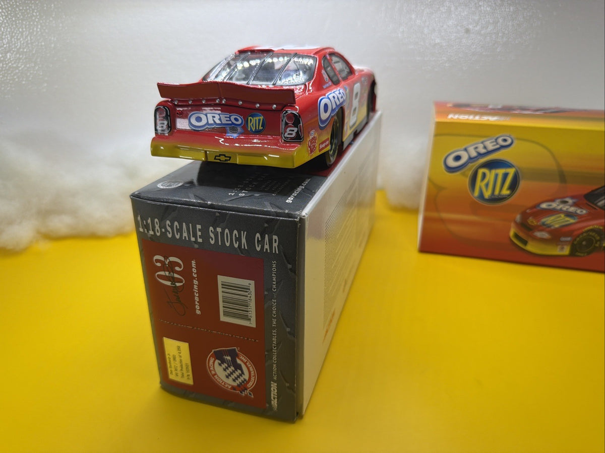 DALE EARNHARDT, JR. ACTION COLLECTIBLES 1:18 OREO/RITZ #8 DIE CAST - 2003 New10