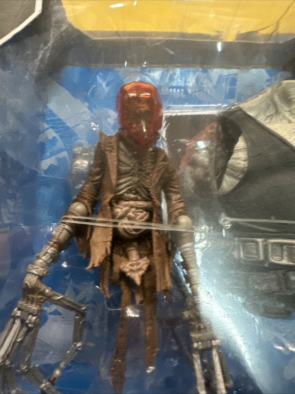 McFarlane DC Multiverse Scarecrow – Last Knight on Earth – Build A Bane   READ1