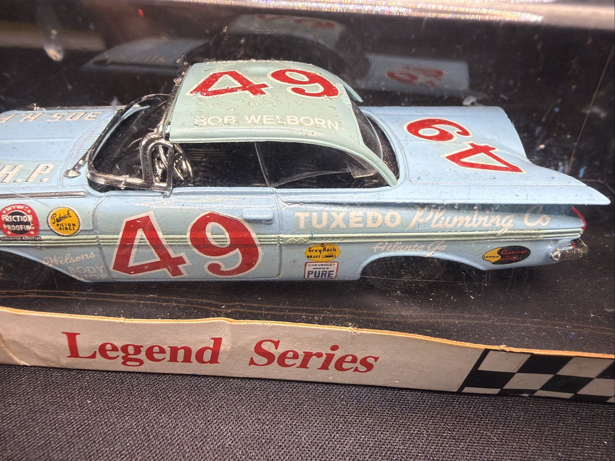 Bob Wellborn  IMPALA 49 LEGEND SERIES CAR QUARTZO LIMITED EDITION RCCA Damage3