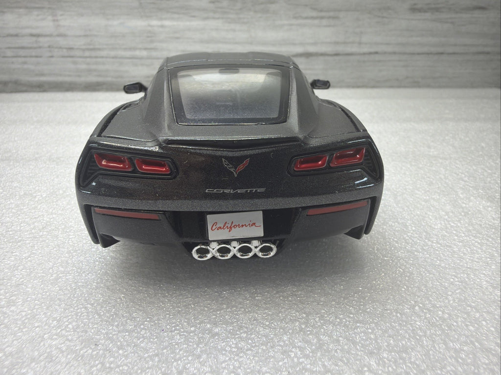 Maisto 2014 Chevrolet Corvette Stingray Grey 1/24 Scale Diecast Car No Box Nice11