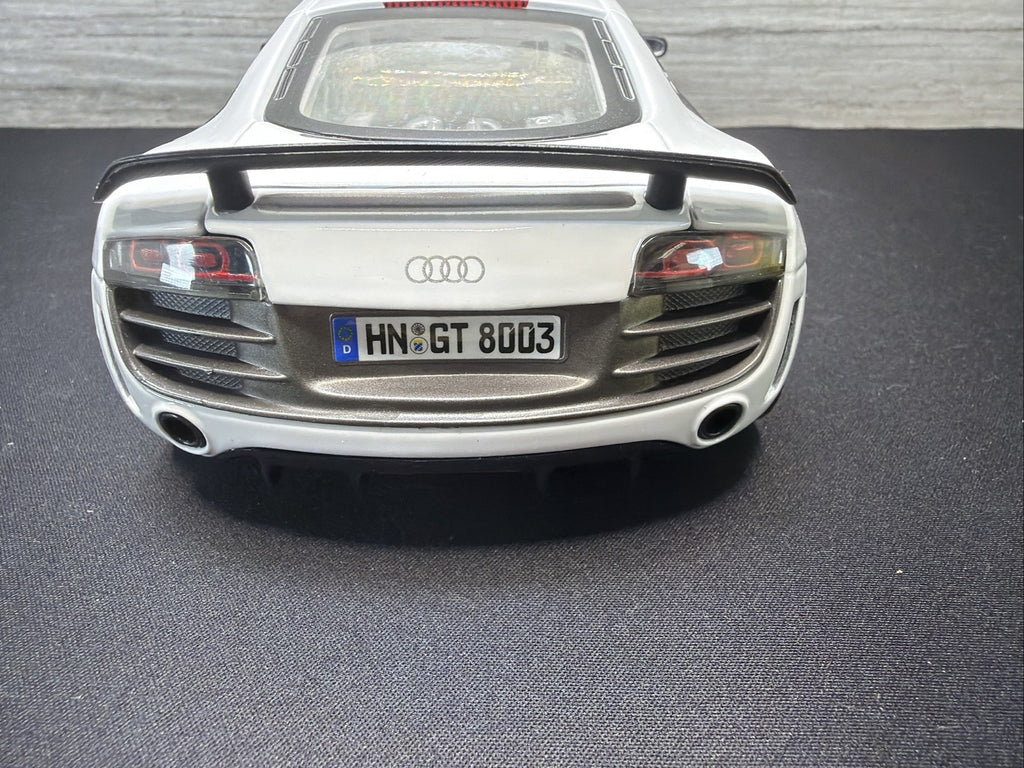 Maisto 1:18 Scale Audi R8 GT Plus Diecast Model Car, WHITE NO BOX6