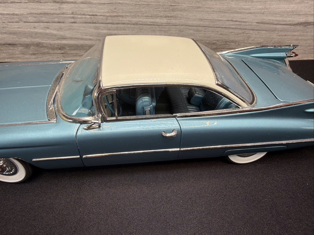 Danbury Mint 1959 Cadillac Coupe de Ville No Box Nice Blue Minor Damage3