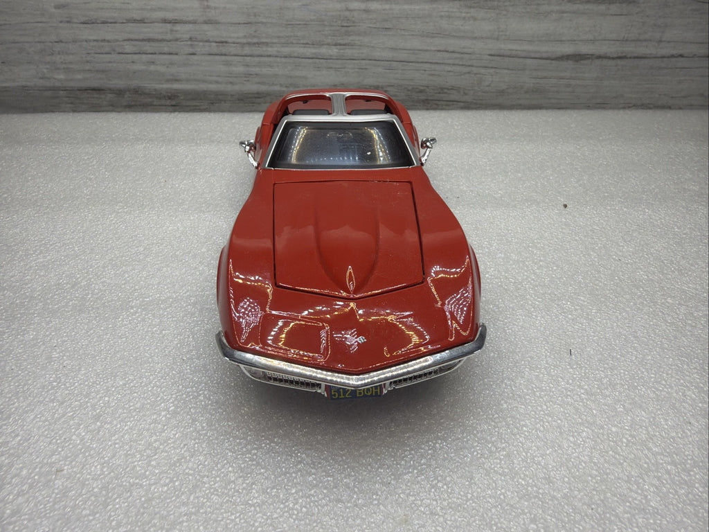 Maisto 1970 Chevrolet Corvette Stingray 1/24 Diecast  Nice Condition No Box12