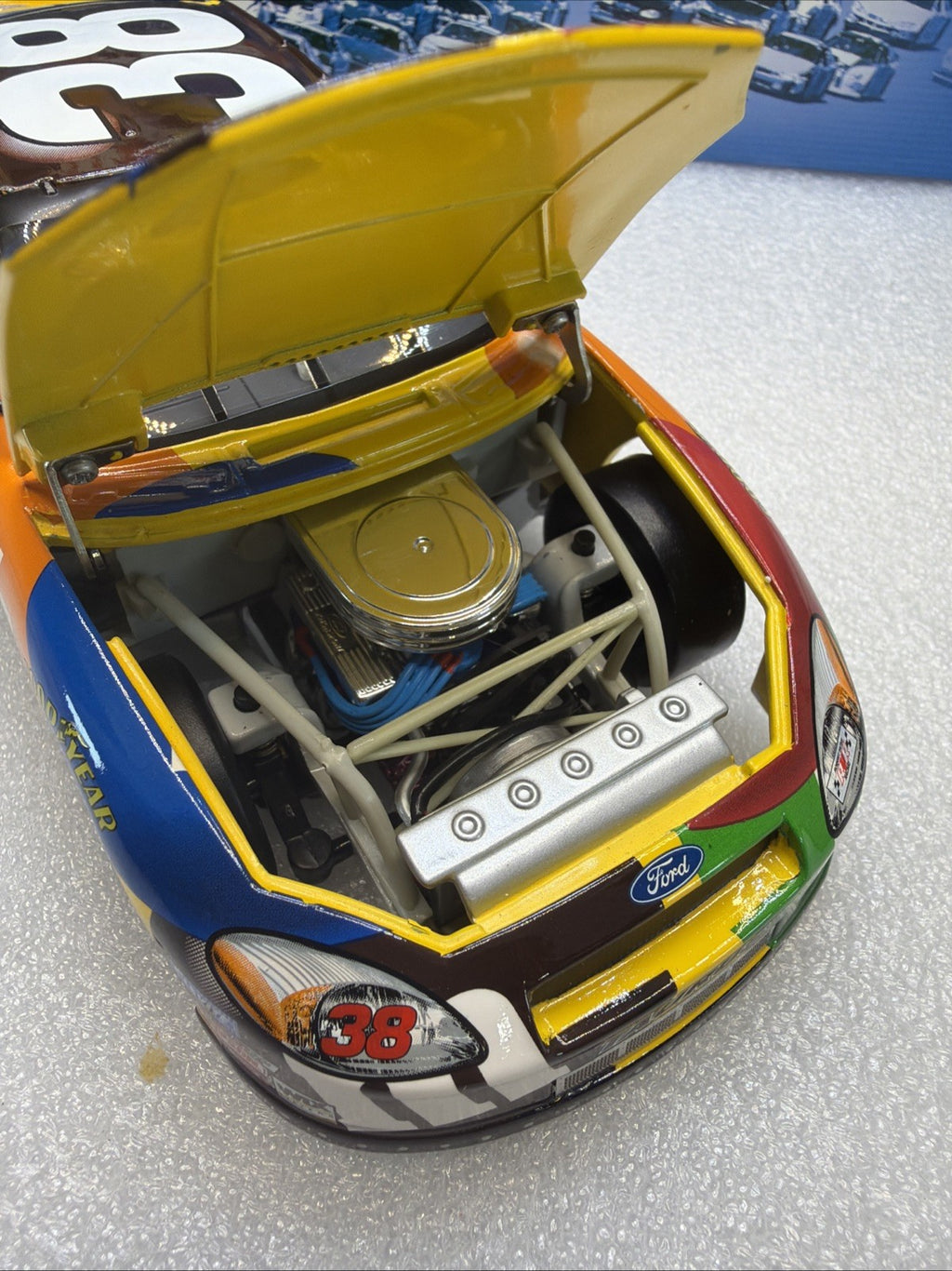 ACTION RCCA Elliott Sadler #38 M&M's 2004 Taurus Club Car 1 of 300 P/N 40233710