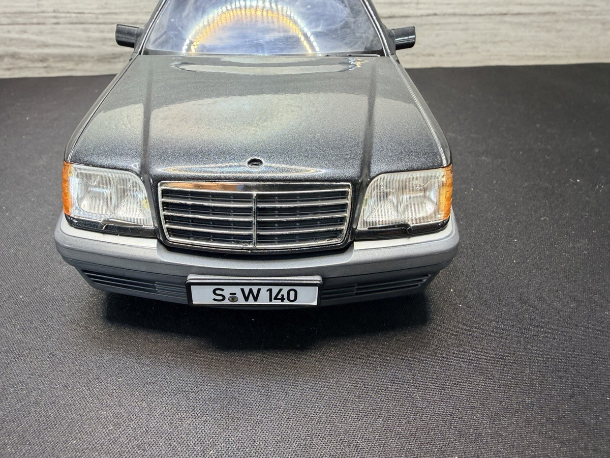 ISCALE SUPER RARE MERCEDES S500 1:18   W140  1994-98 NICE SOME HAZING ON GLASS3