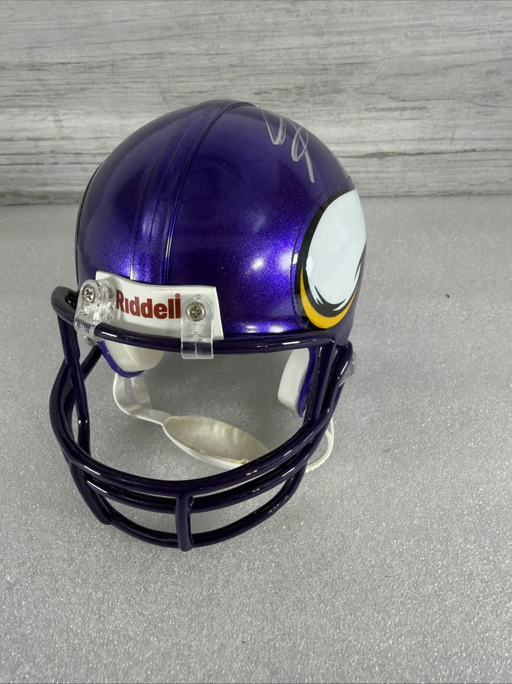 SIGNED MINNESOTA VIKINGS MINI HELMET- NO IDEA WHO-READ, DESCRIPTION!! AUTHENTIC6