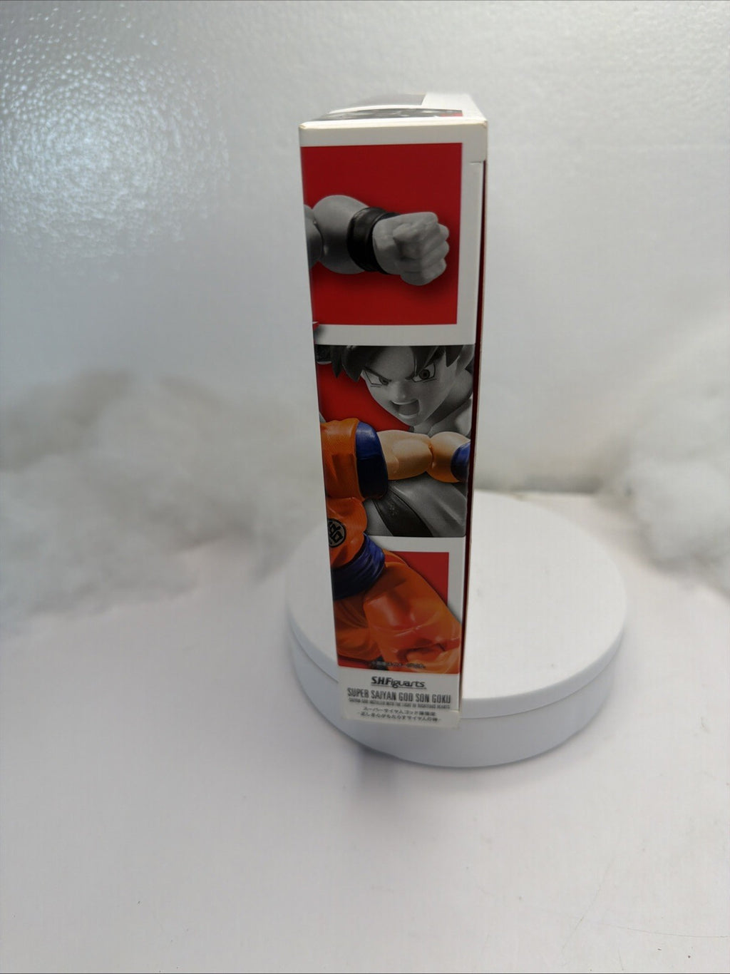 SH Figuarts Super Saiyan God Son Goku the Light of Righteous Hearts USA NEW5