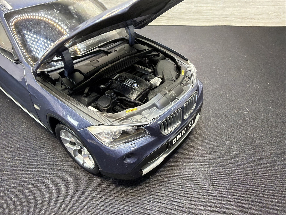 BMW X1 E84, 1:18 Scale Die-Cast Mode Blue , Kyosho  Mirror Damage No Box4