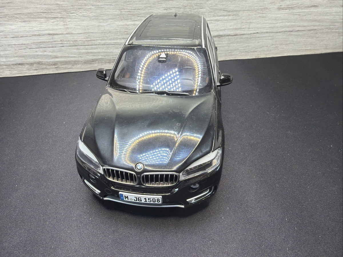 Kyosho Model 1/18 Scale BMW X5 4.4i Black  SUV Car NO BOX RARE5