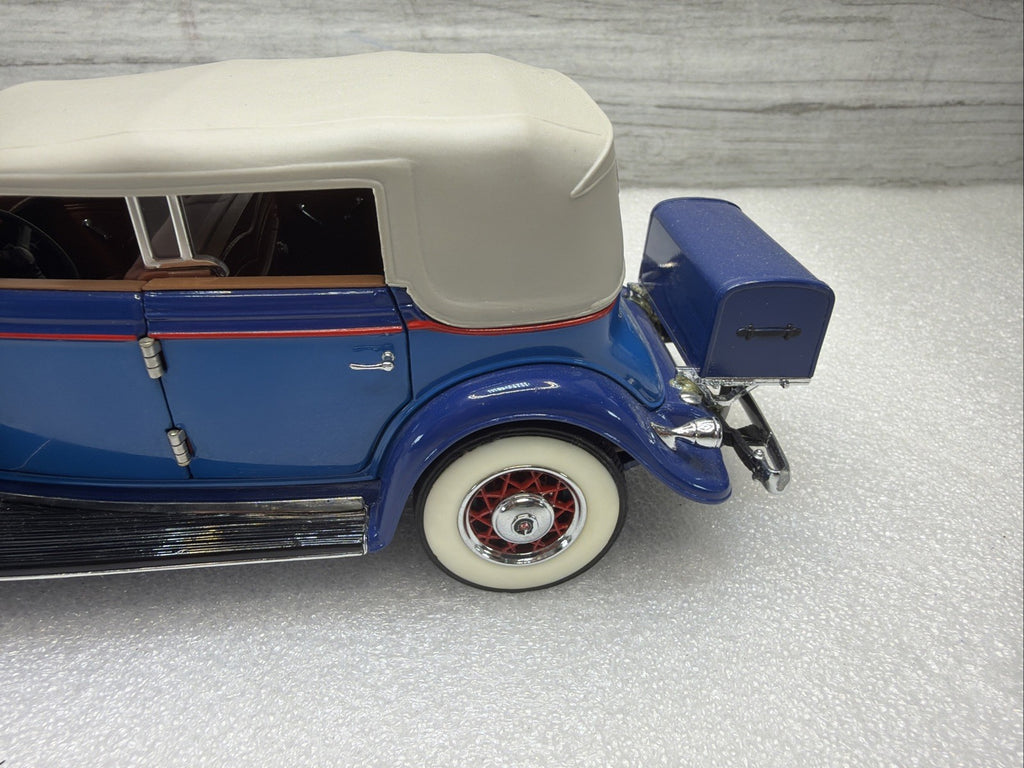 1932 Cadillac V16 Sport Phaeton 1:24 Franklin Mint TwoTone Blue No Box Headlight6