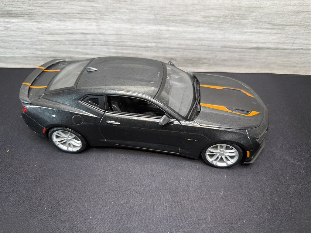 Gray 1/18 2017 Chevrolet Camaro 50th Anniversary Die-cast Maisto No Box1