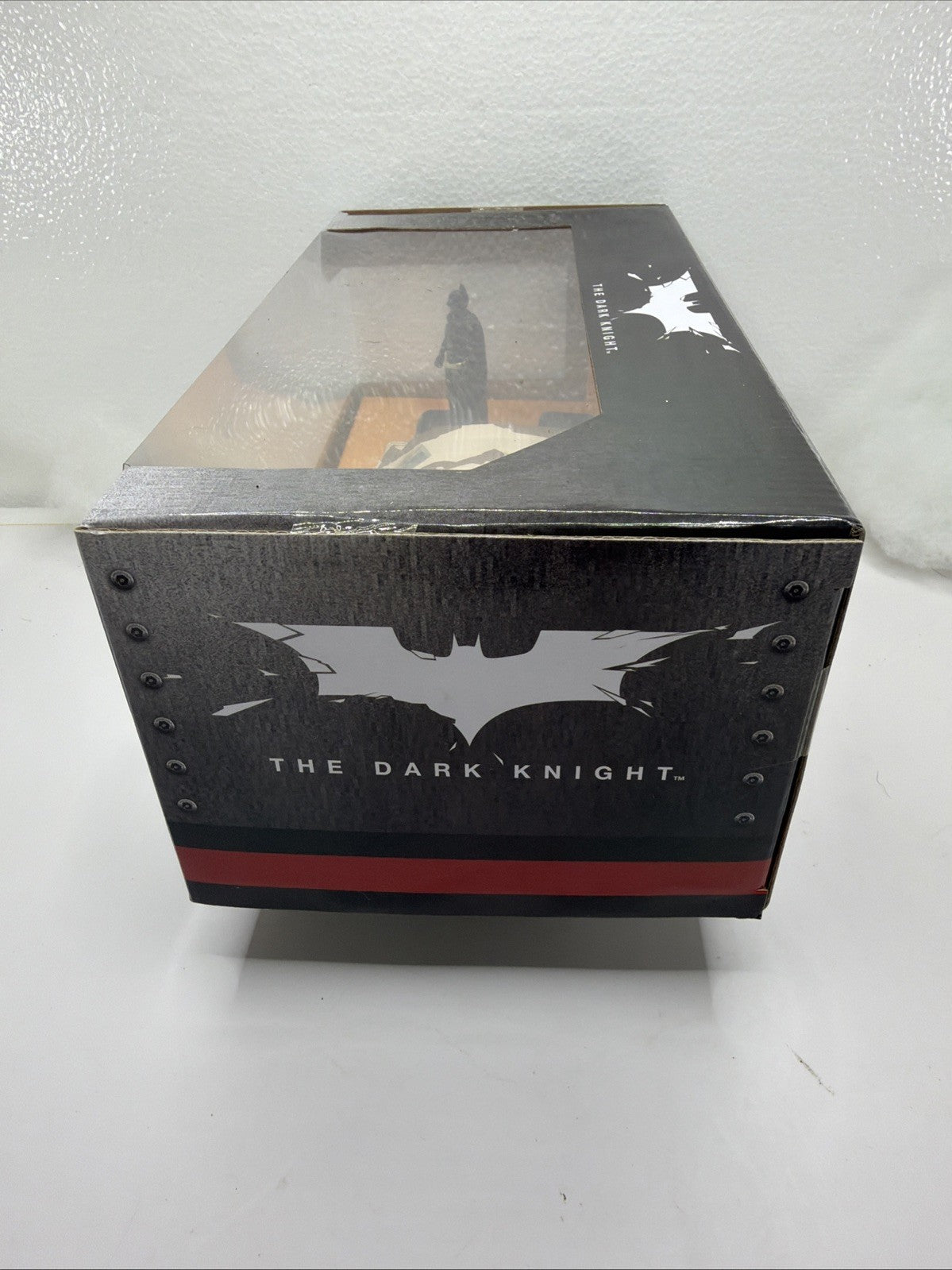 Jada Toys 1: 24 Scale The Dark Knight Batmobile Die cast Vehicle with Batman8