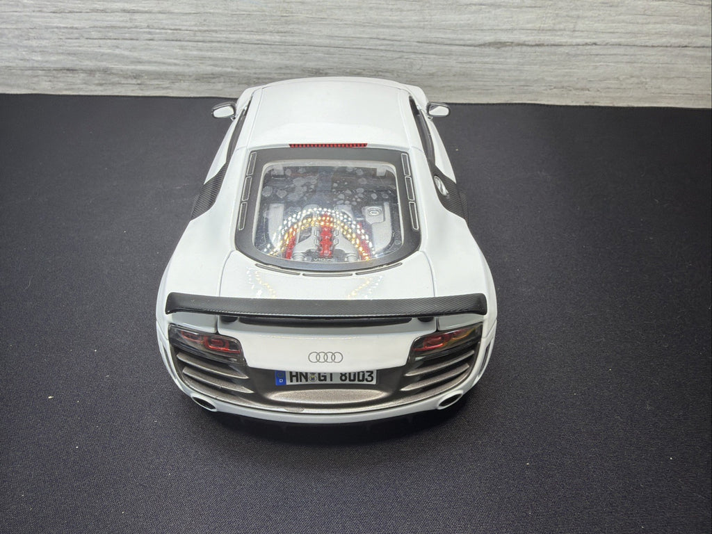 Maisto 1:18 Scale Audi R8 GT Plus Diecast Model Car, WHITE NO BOX7