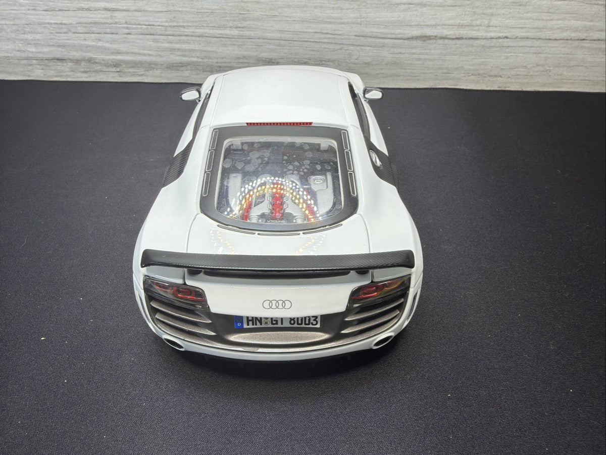 Maisto 1:18 Scale Audi R8 GT Plus Diecast Model Car, WHITE NO BOX7
