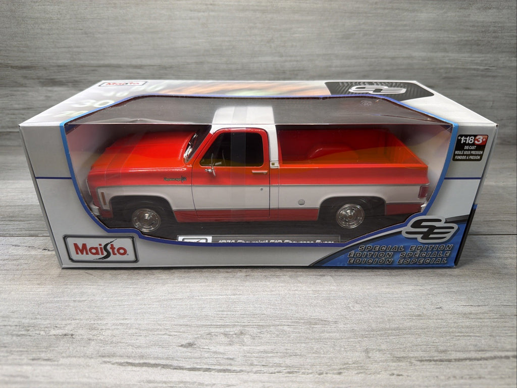 1/18 Maisto 1974 Chevy C10 Cheyenne Super Square Body Pickup Truck Red & White0