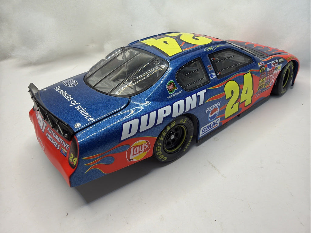 Jeff Gordon CUSTOM 2004 Sonoma Race Win 1/24 NASCAR Diecast #24 Dupont Chevy2