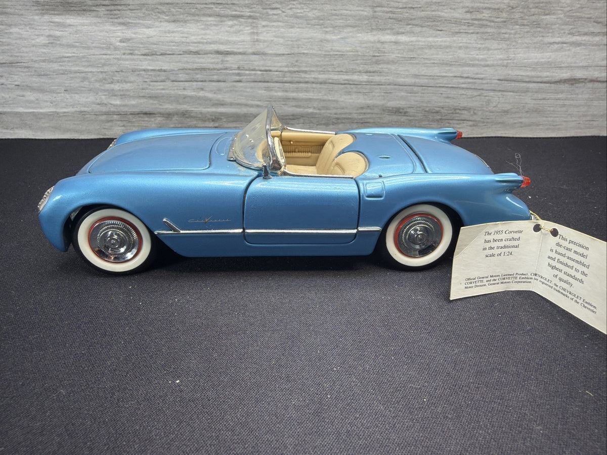 Franklin Mint 1955 Chevrolet Corvette 1:24 Diecast Model Car Blue0