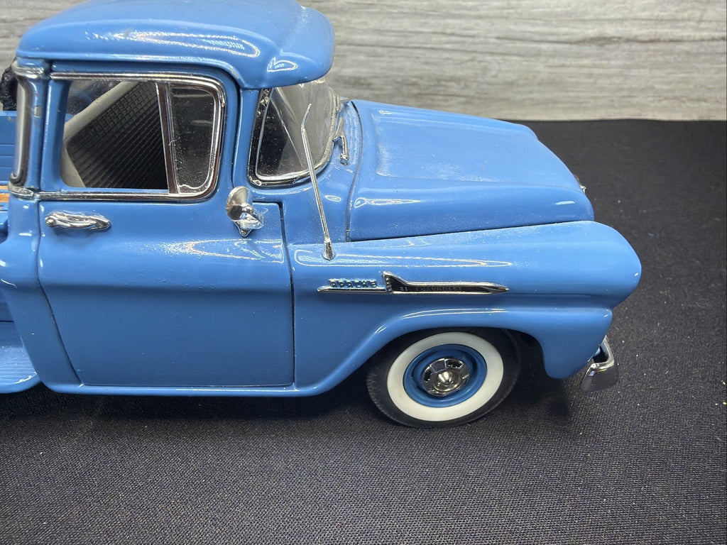 1/24 Scale DANBURY MINT 1958 CHEVY APACHE TRUCK  Tie Rod Damaged Underneath7