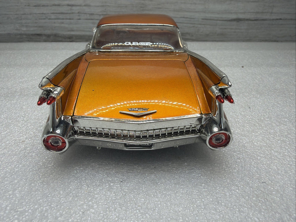 JADA 1/24 DUB CITY RARE ORANGE 1959 CADILLAC COUPE DE VILLE VERY NICE  NO BOX10