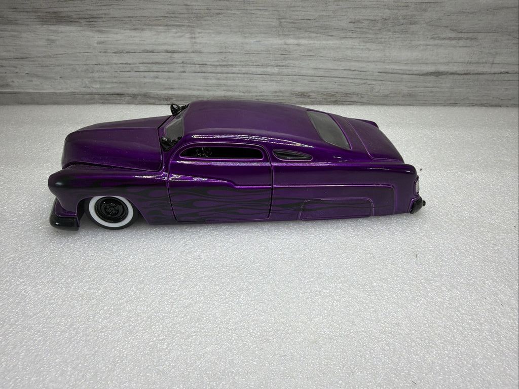 Jada Big Time Kustoms 1:24 Scale Purple 1951 Mercury Black Flames Nice No Box7