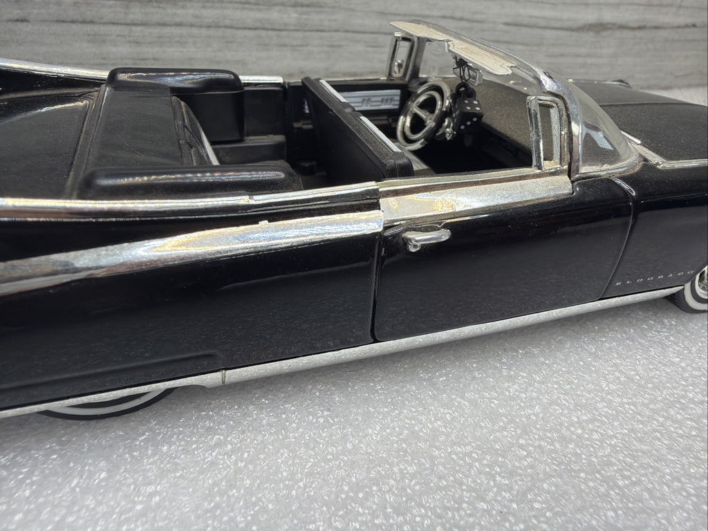 Jada Diecast 1:24 Street Low Metallic Black  1959 Cadillac Eldorado Model VGC!3