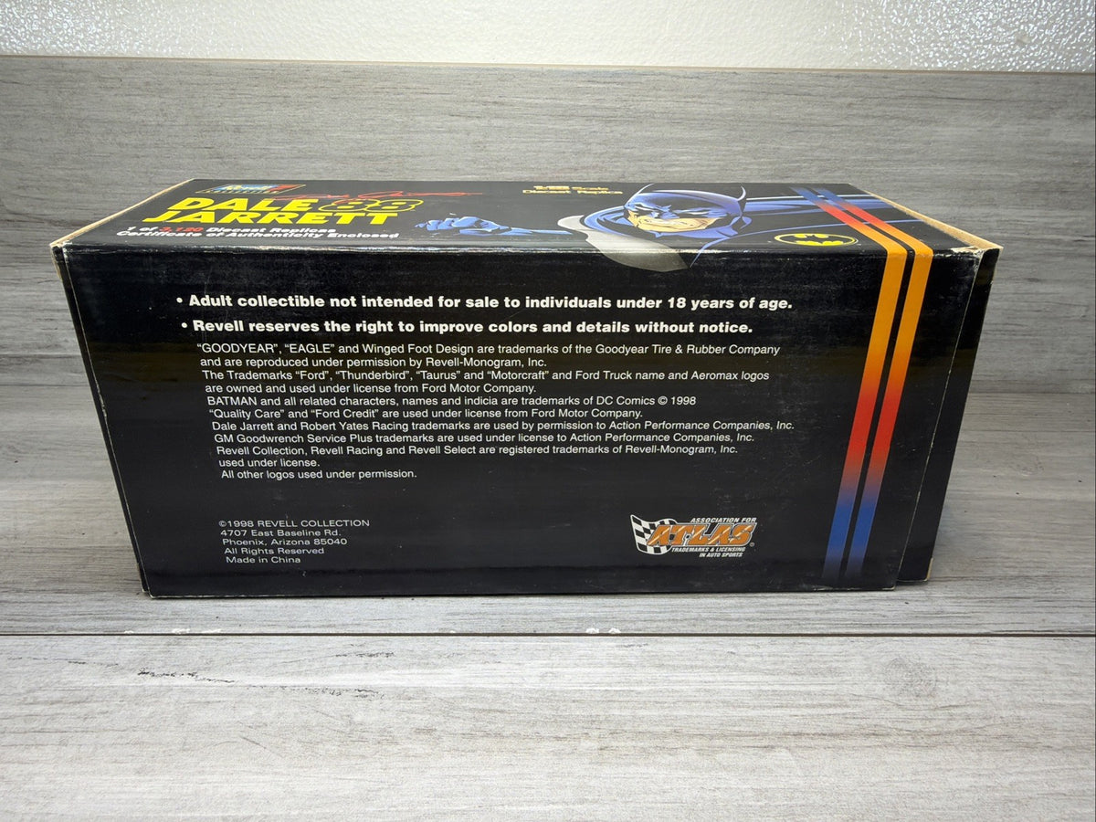 Dale Jarrett #88 Ford Credit Batman 1998 Ford Taurus 1/18 Revell  NEW  1 Of 312019