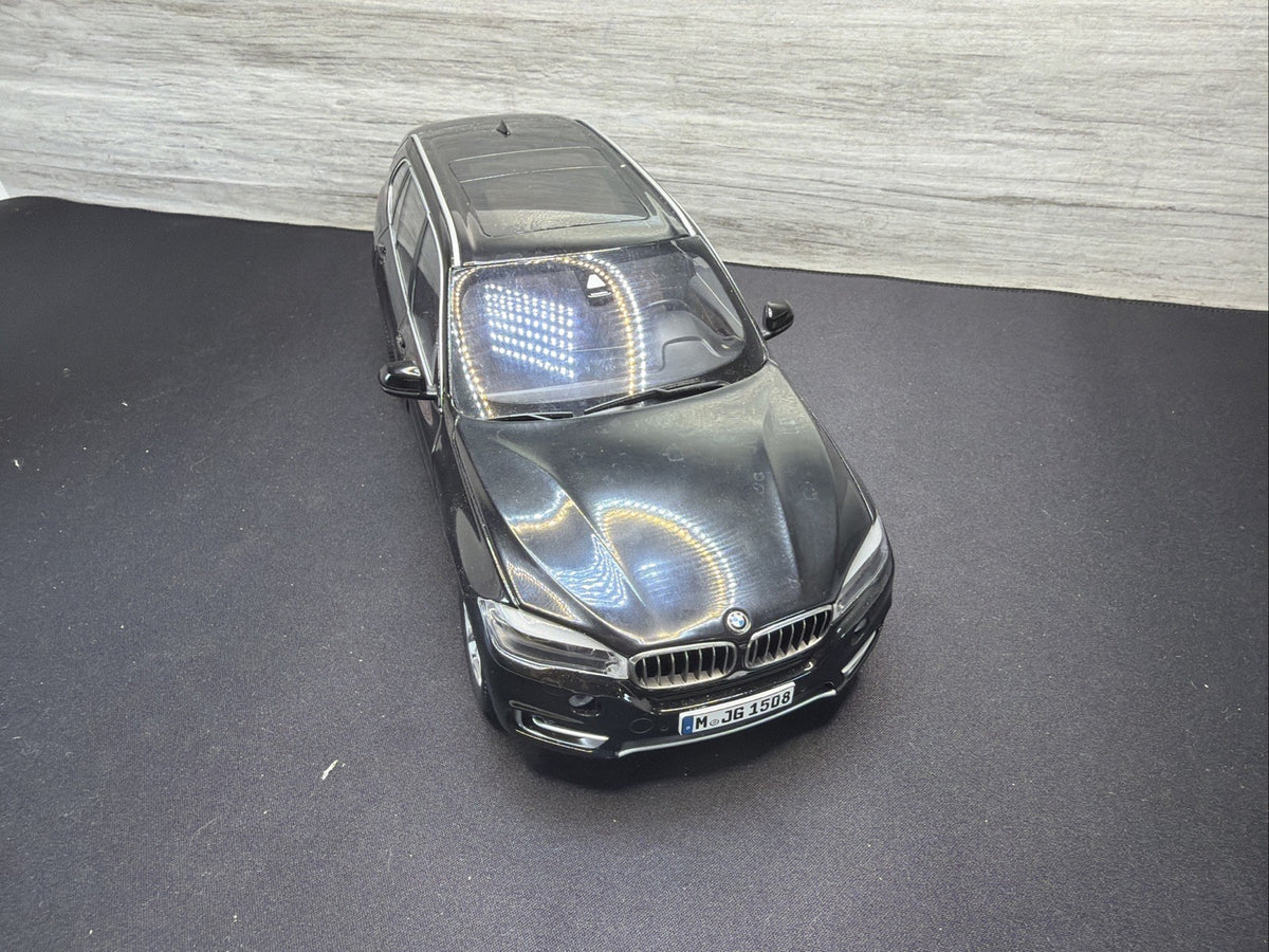 Kyosho Model 1/18 Scale BMW X5 4.4i Black  SUV Car NO BOX RARE3