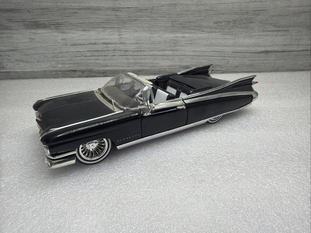 Jada Diecast 1:24 Street Low Metallic Black  1959 Cadillac Eldorado Model VGC!8