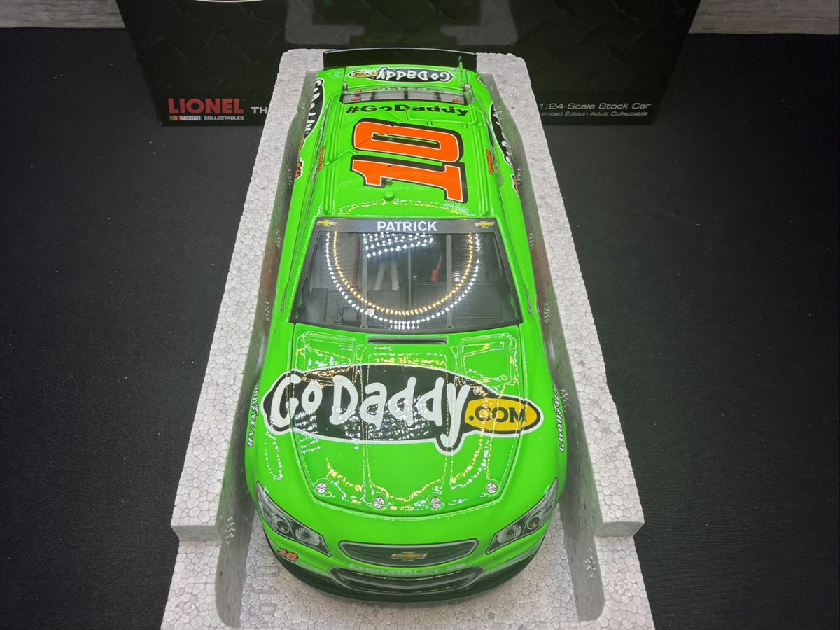 Lionel RCCA ELITE 1/24 2013 SS Danica Patrick 10 Go DADDY 157/450 New W/Cert5