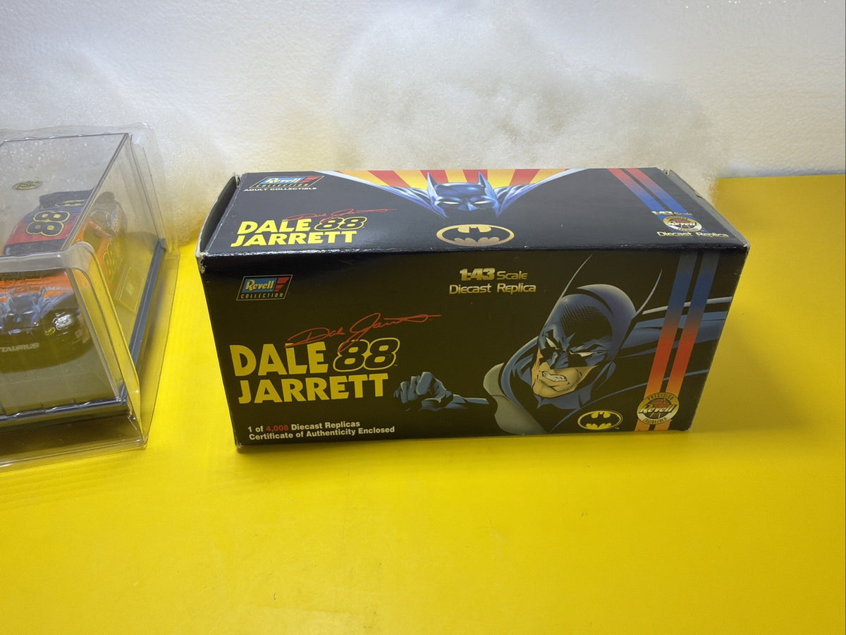 Dale Jarrett 88 Batman Ford Taurus NASCAR 1:43 Revell 1998 Limited Edition Vtg11
