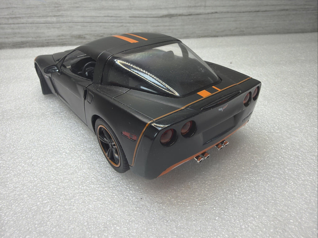 1/24 2009 GREENLIGHT Z06 CORVETTE Excellent Condition RARE  Detailed No Box12