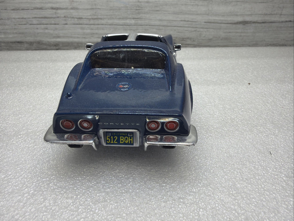Maisto 1970 Chevrolet Corvette Stingray 1/24 Diecast  Nice Condition No Box4