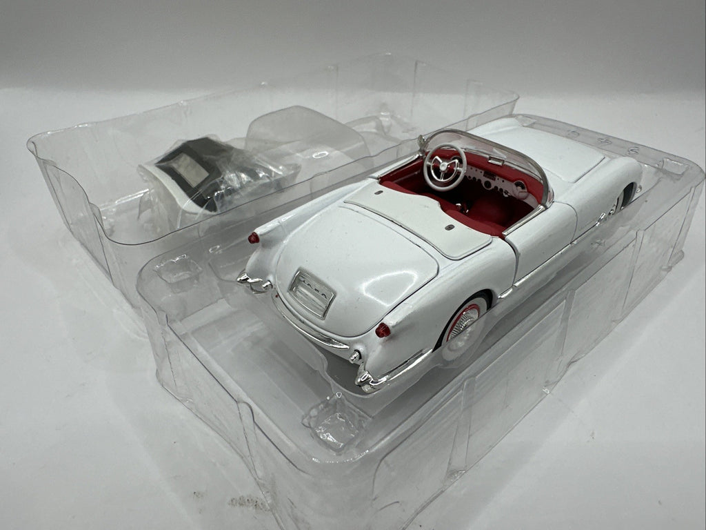 New 1953 Chevrolet Corvette Convertible Diecast 1:32 National Motor Museum Mint14