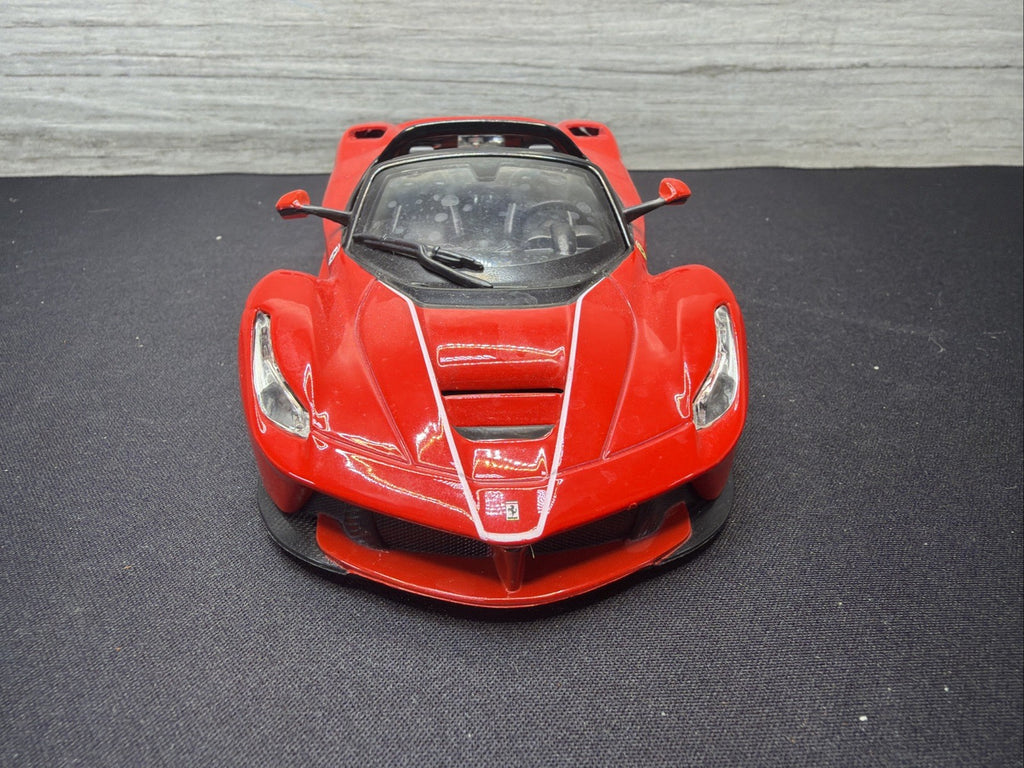 Ferrari LaFerrari F70 Aperta Red Diecast 1:24 Scale Model Car - Bburago 26022RD3